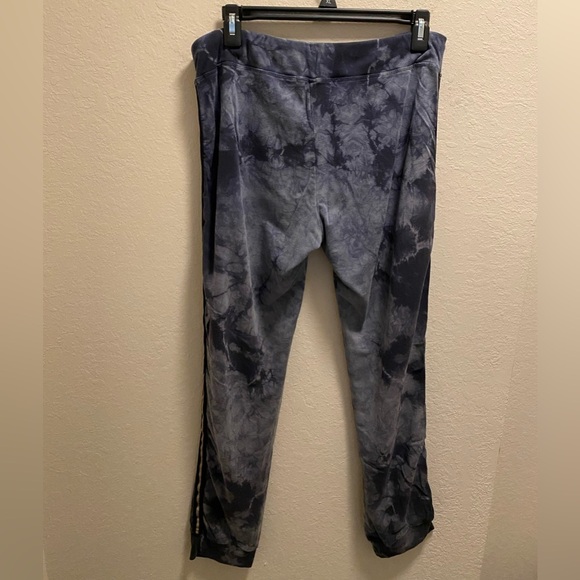 Johnny Was Calme Aydan Blue Tie Dye Joggers With Gold Trim Size M - Picture 9 of 12